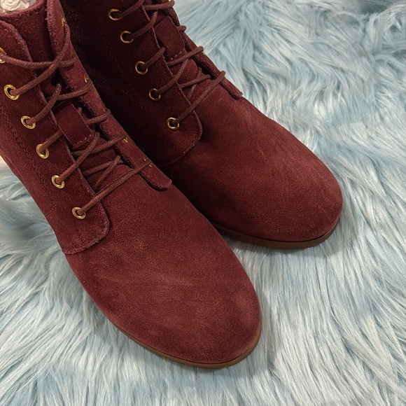 NWOB Diba Stitch Fix Blake Suede Bootie in Burgundy Women's - Picture 4 of 8
